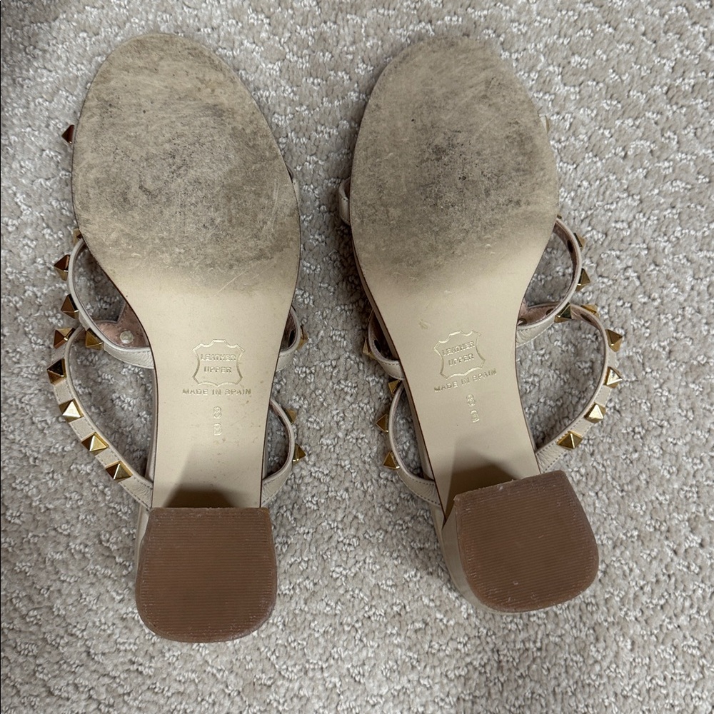 Gold Studded Strappy Block Heel - Picture 3 of 3
